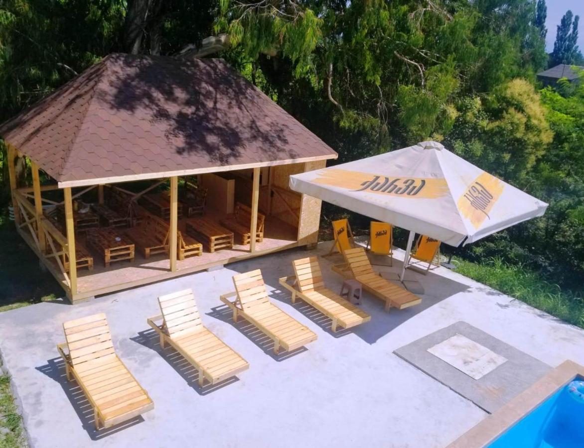 Vita Gardenia Hotel Tskaltubo Exterior foto